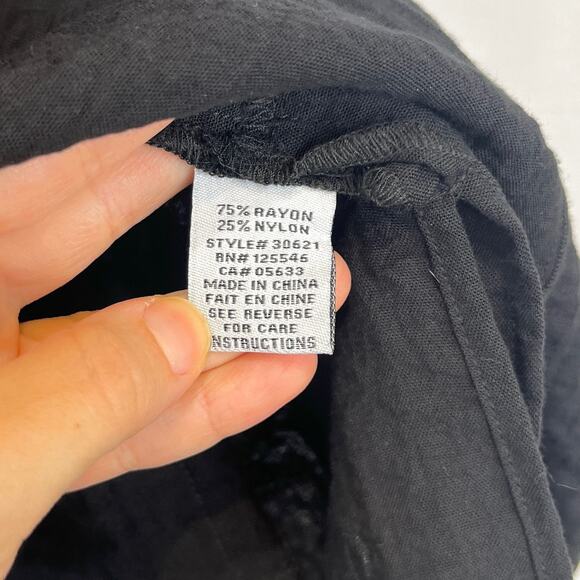 HABITAT Textured Woven Tank Top Seamed Pullover Rayon Nylon Black Size M - Picture 7 of 8